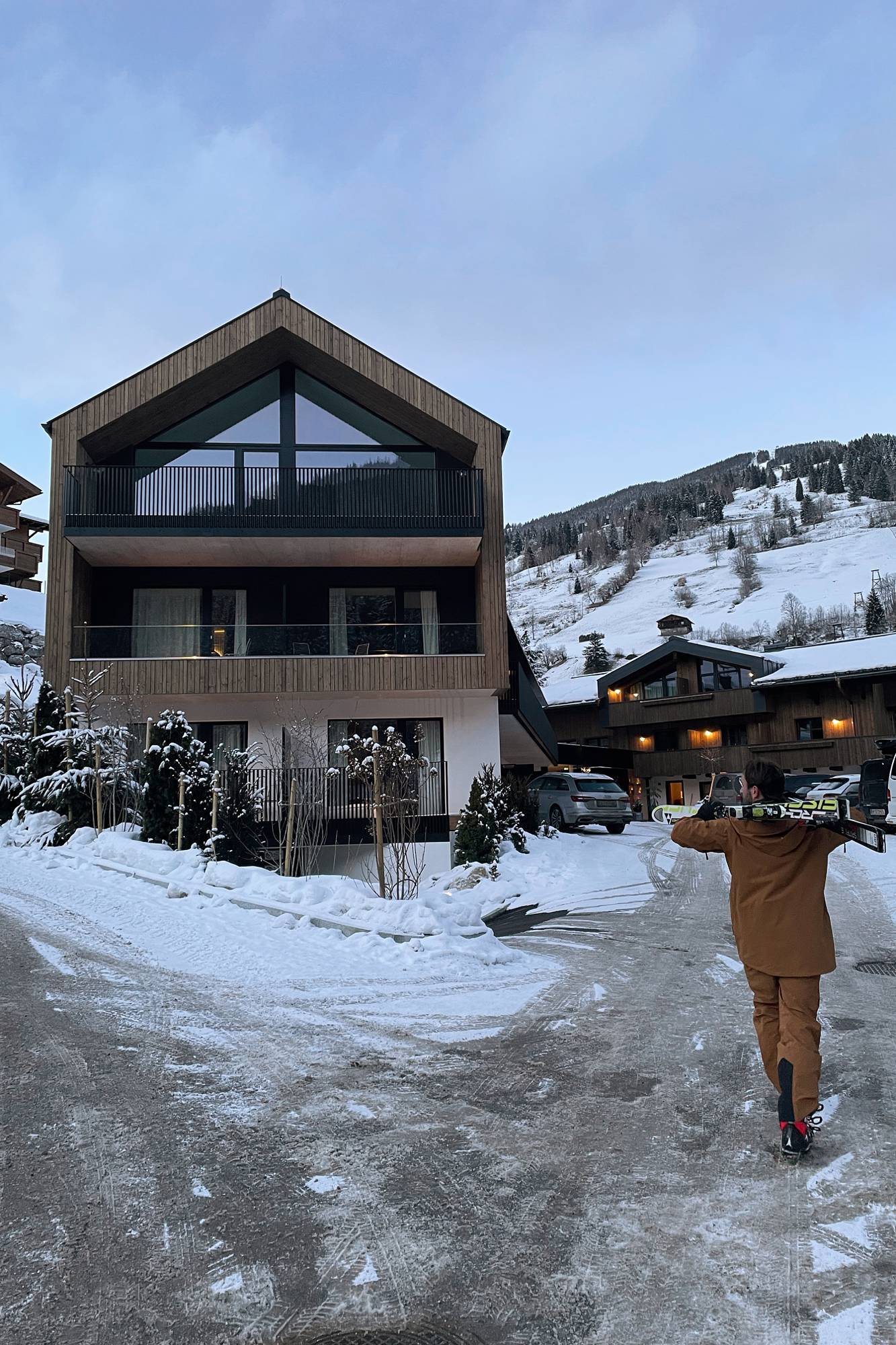 HAUS JAUSERN - das familiengeführte Designhotel in Saalbach © Wiener Wohnsinn