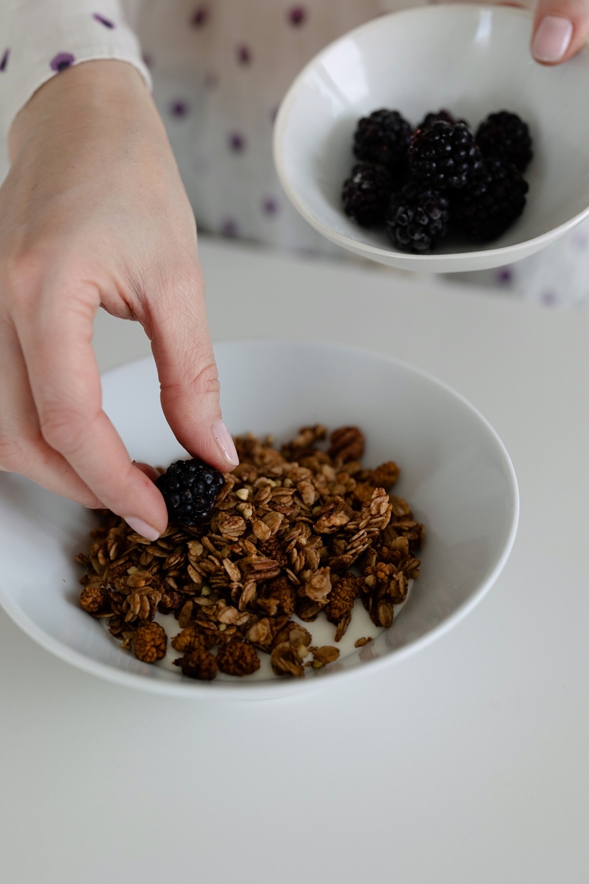 Anleitung und Rezept für ein gesundes Granola