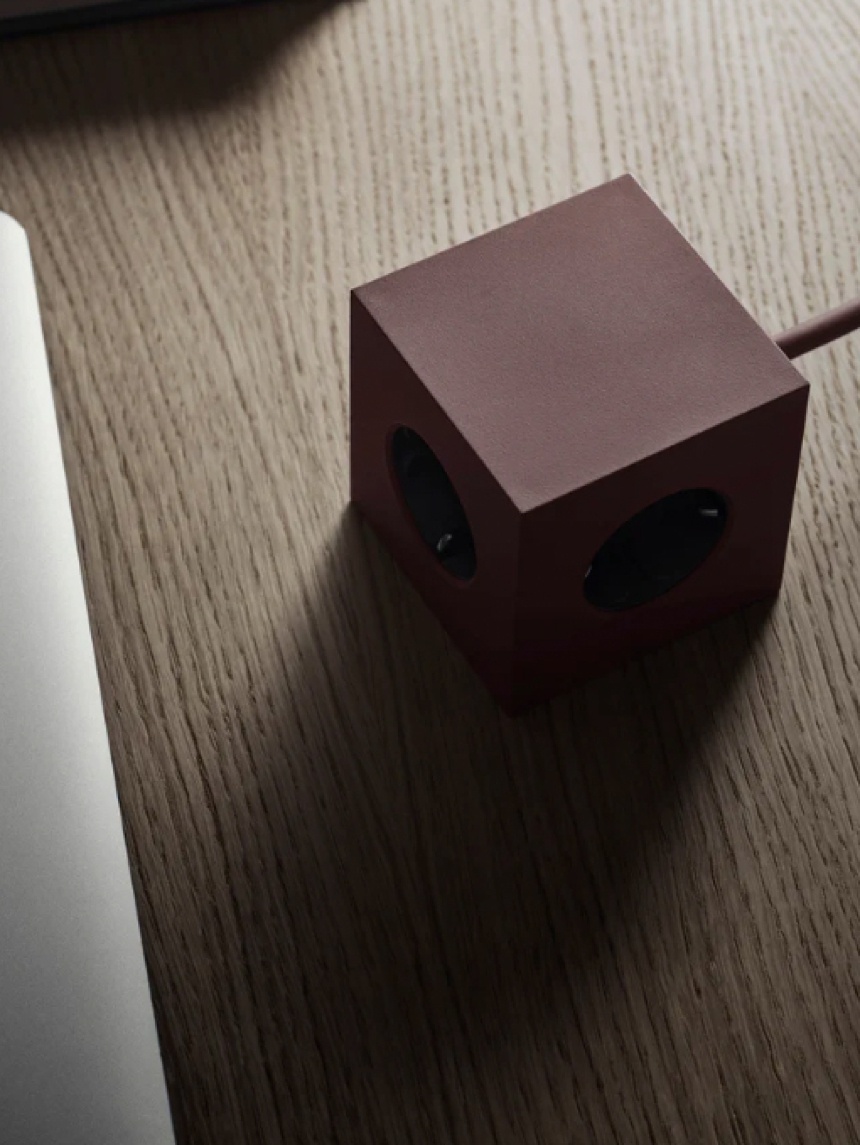 Avolto stylisher Stromstecker